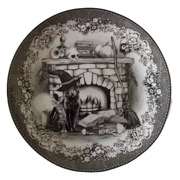 Eaton Fine Dining Halloween Apothecary Gothic Fun 8” Plates New Boxed Set of 4 - Picture 8 of 10
